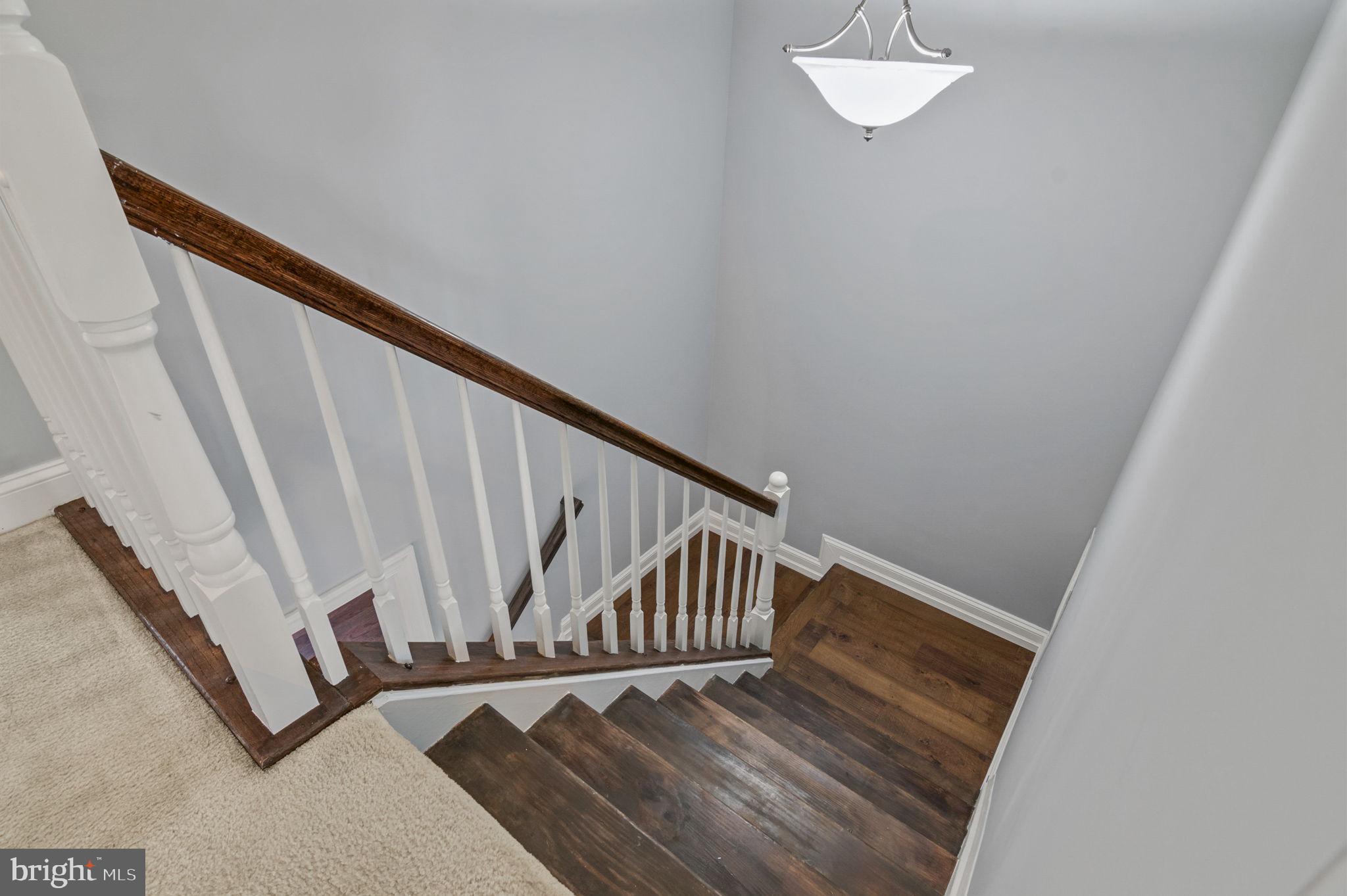5893 Riverside Drive Woodbridge, VA 22193 - Photo 27 of 36 a view of entryway