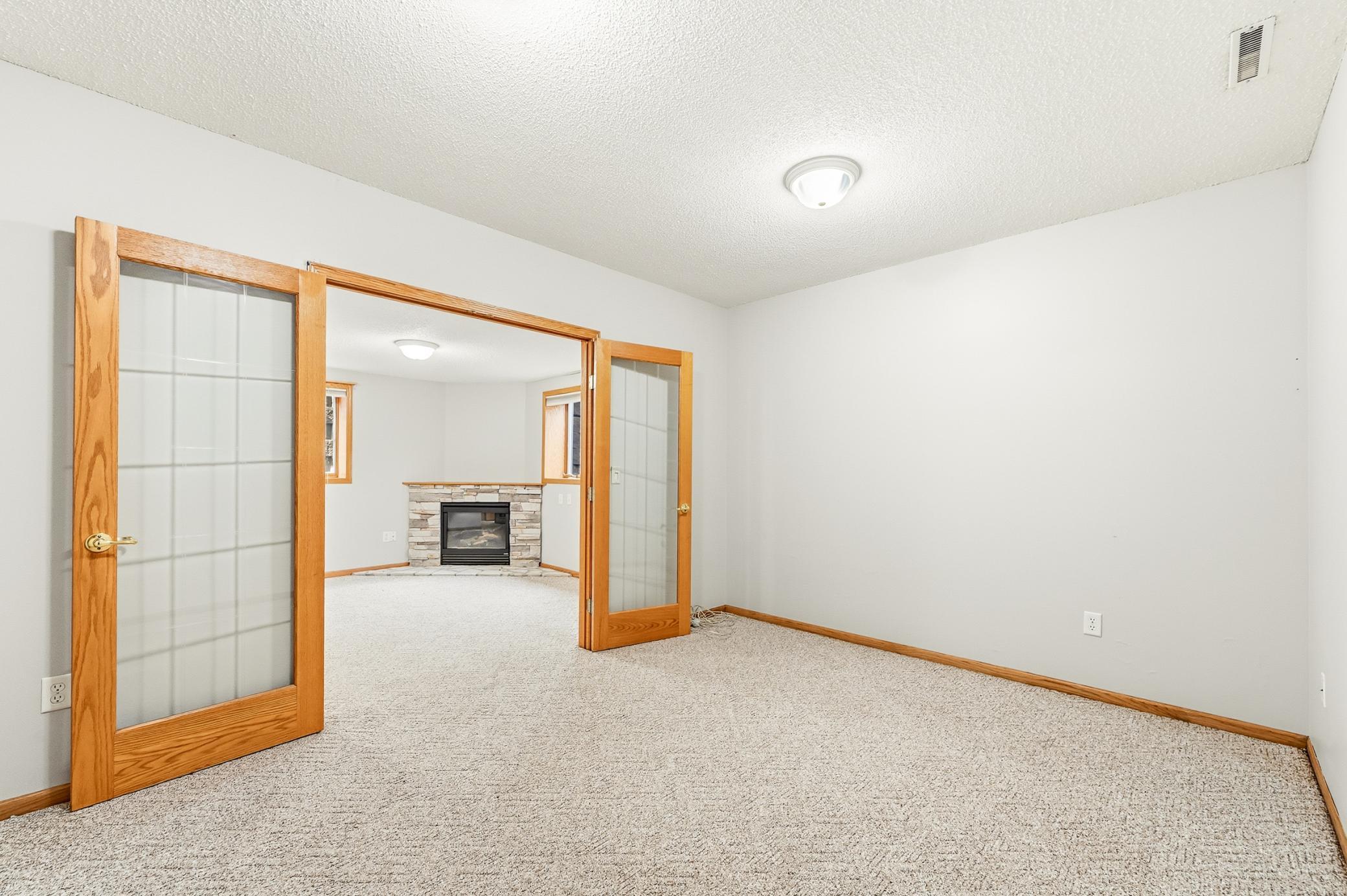 3328 Dorset Lane Northwest Rochester, MN 55901 - Photo 19 of 28