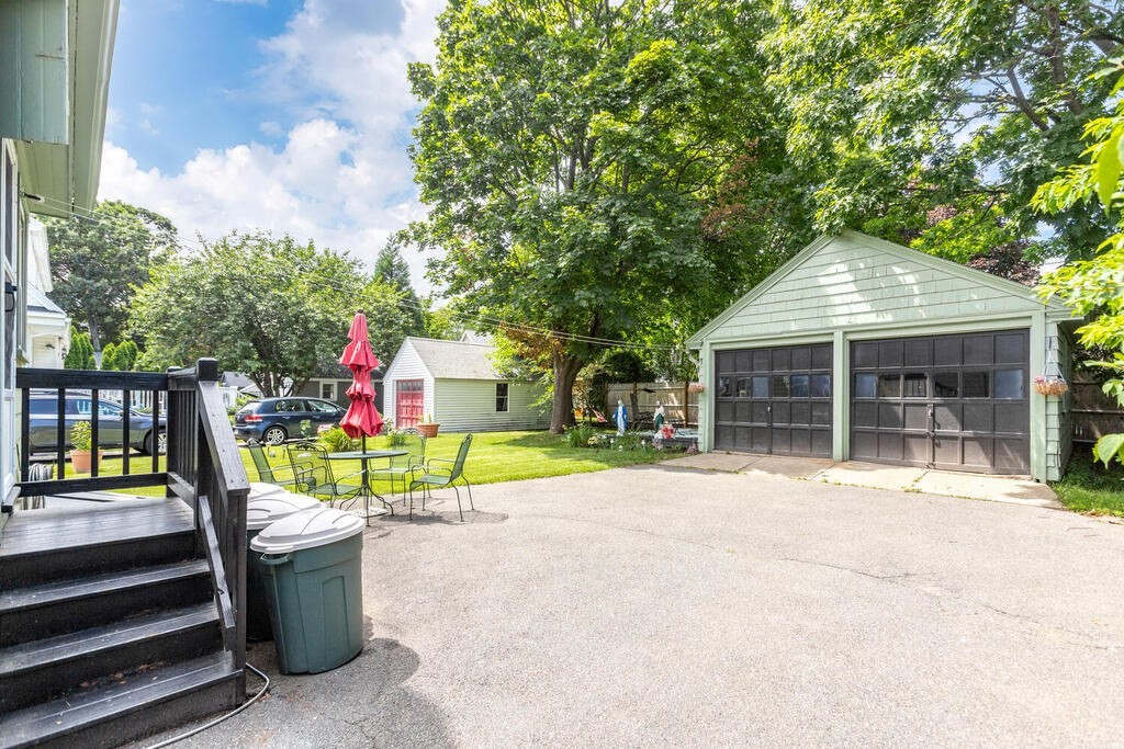 34 Lovell Road Melrose, MA 02176 - Photo 25 of 27 Gallery Image 25