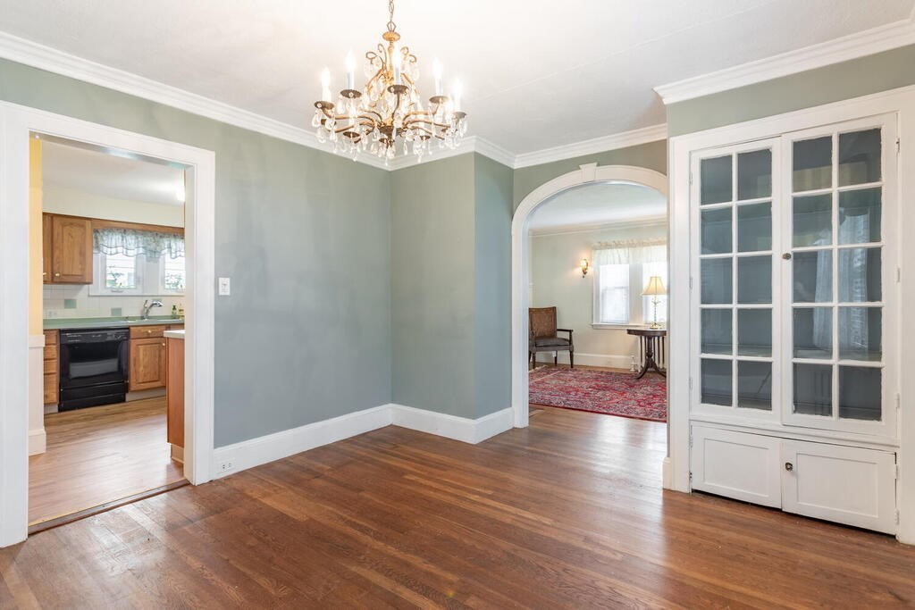34 Lovell Road Melrose, MA 02176 - Photo 10 of 27 Gallery Image 10
