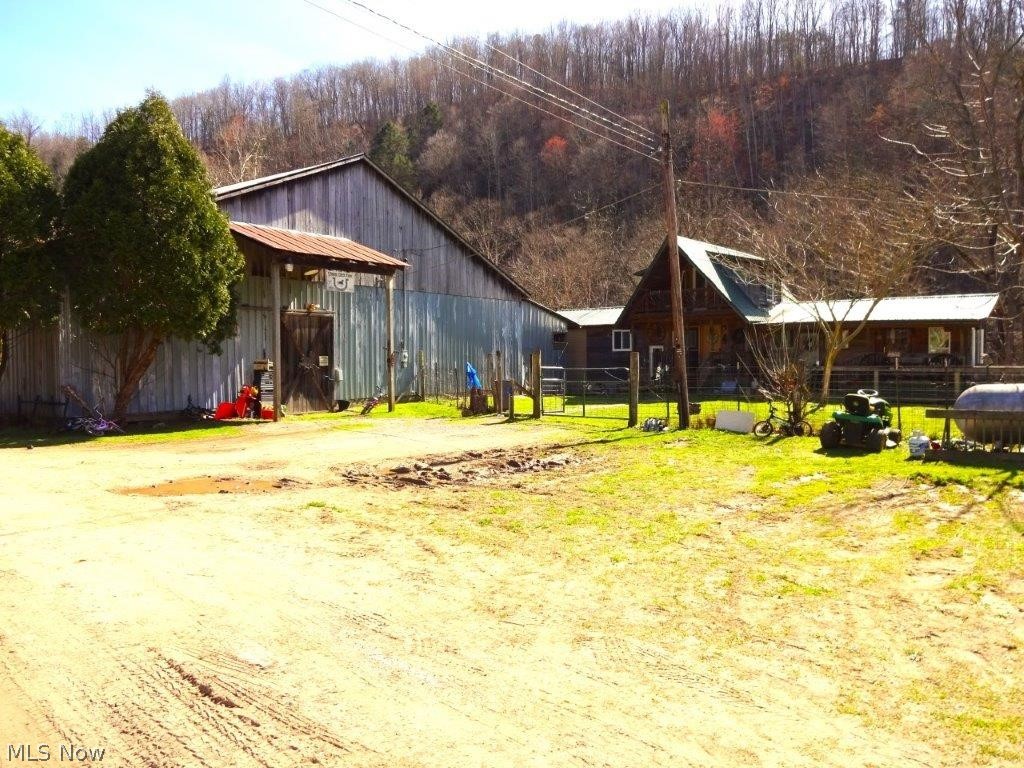 14479 Elk River Road Duck, WV 25063 - Photo 44 of 48