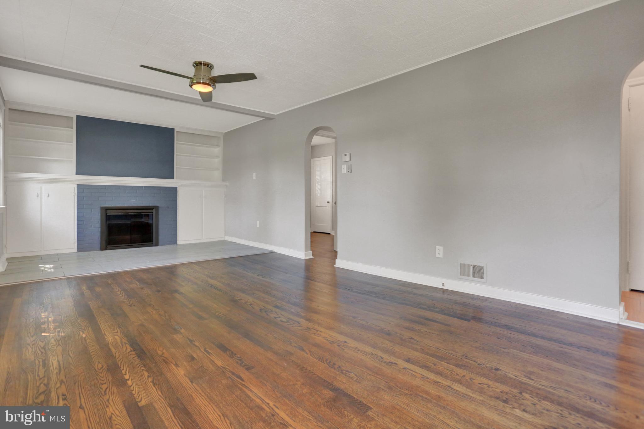 148 Edgewood Road York, PA 17402 - Photo 12 of 26 Gallery Image 12
