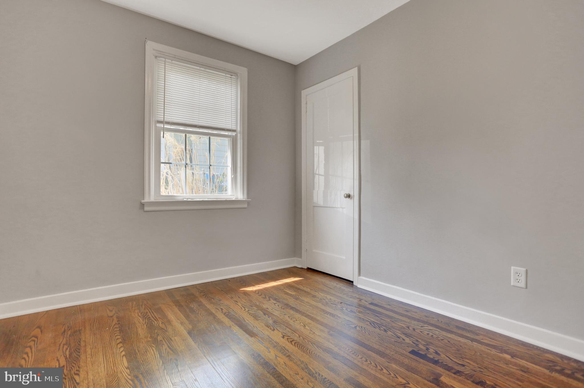 148 Edgewood Road York, PA 17402 - Photo 14 of 26 Gallery Image 14