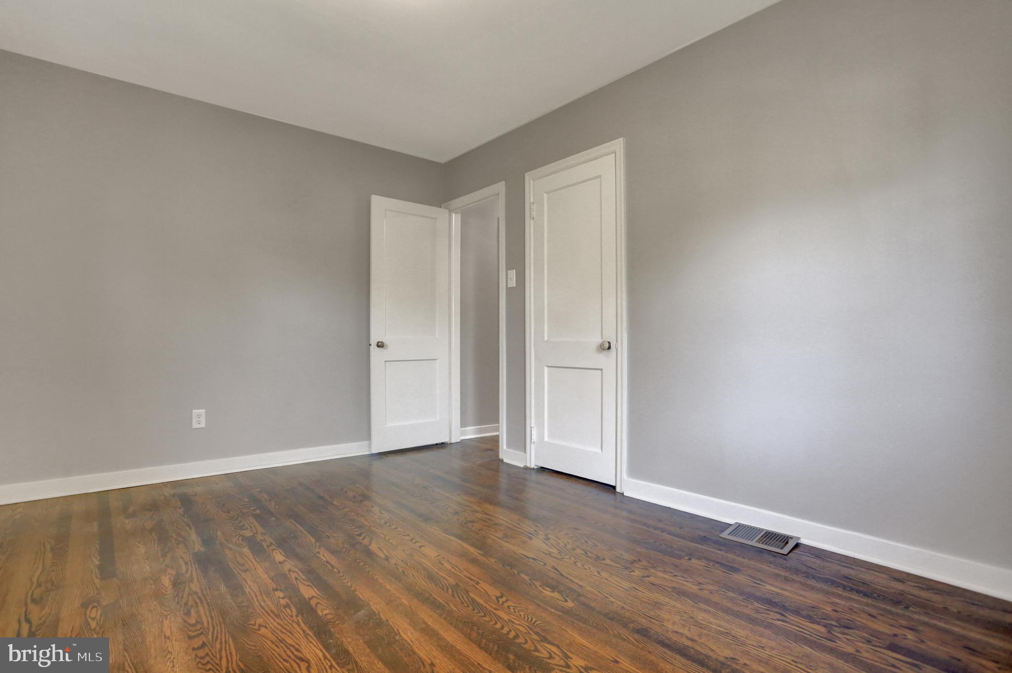148 Edgewood Road York, PA 17402 - Photo 19 of 26 Gallery Image 19