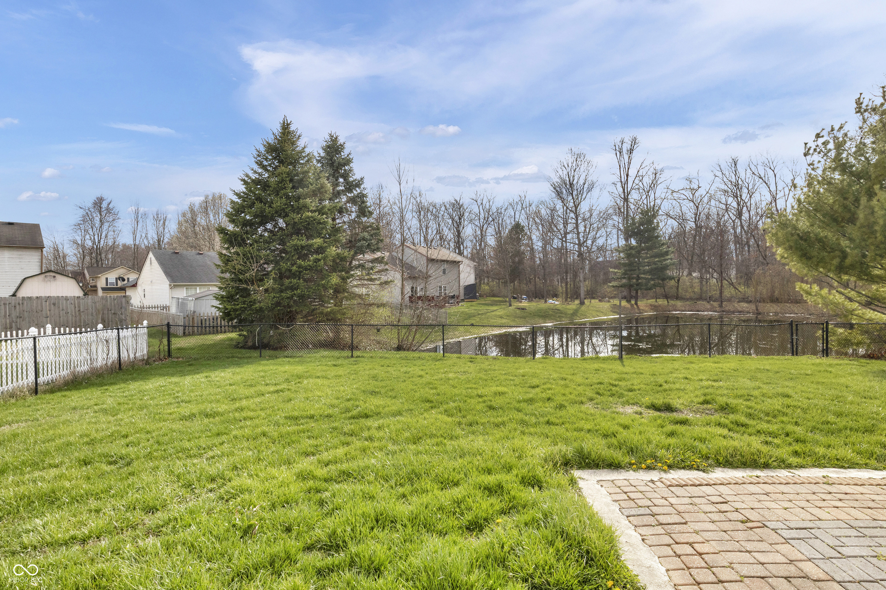 5234 Melbourne Road Indianapolis, IN 46228 - Photo 3 of 40