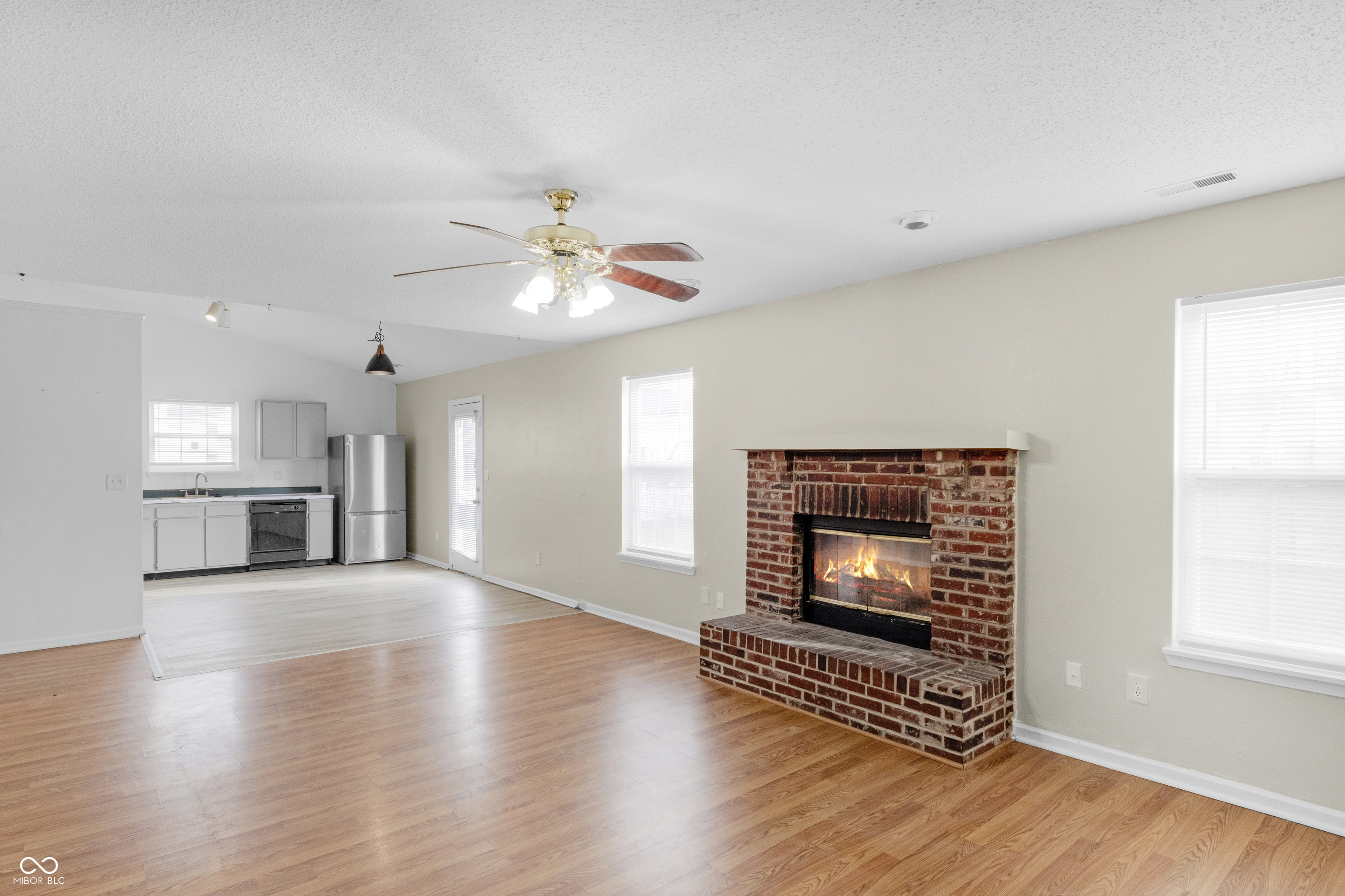 5234 Melbourne Road Indianapolis, IN 46228 - Photo 6 of 40