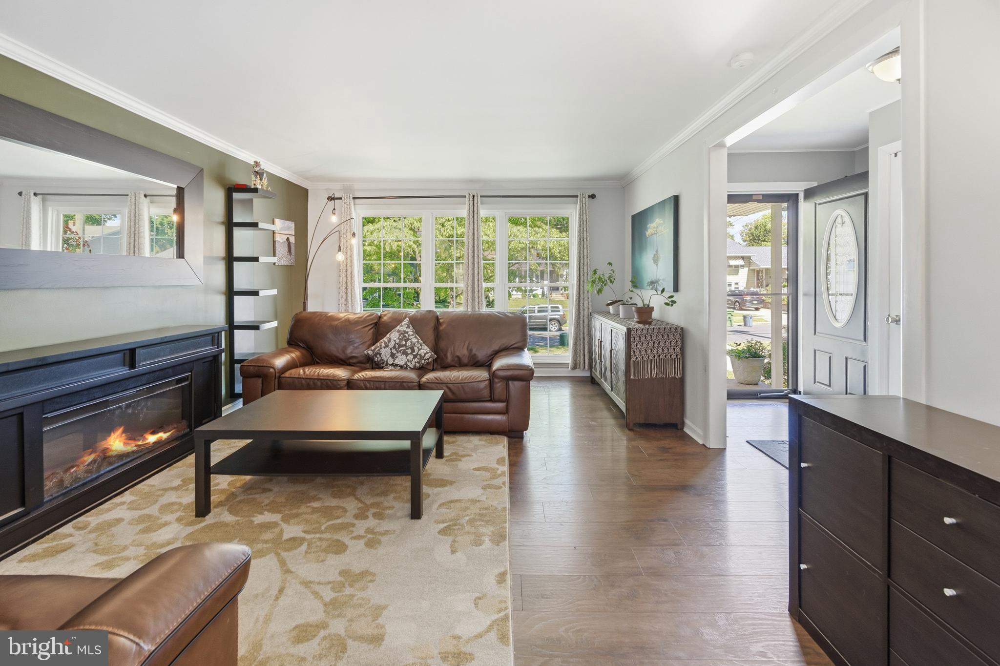117 Ridge Road Cherry Hill, NJ 08002 - Photo 6 of 41 LR with view of foyer