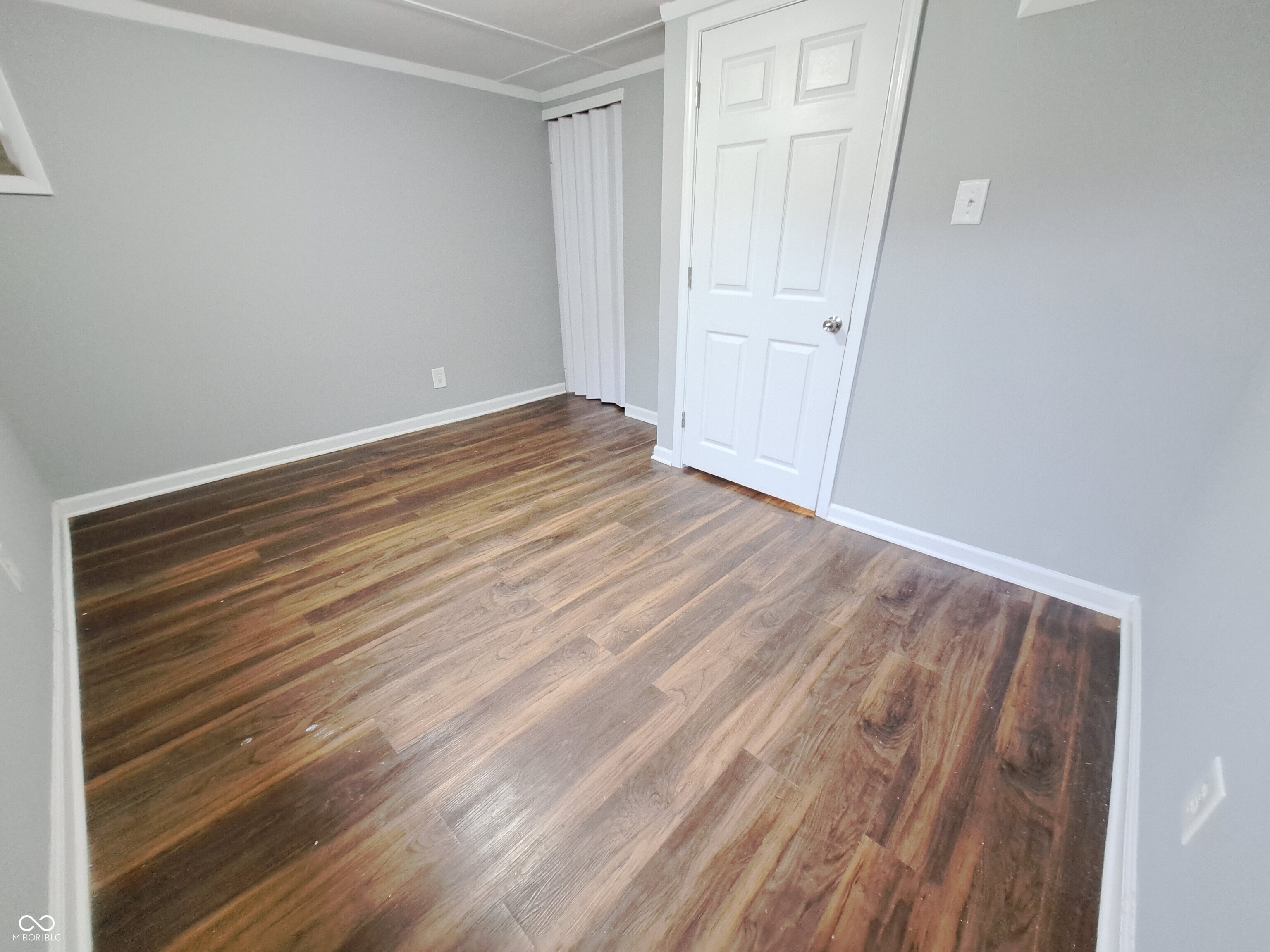 1506 North Kenmore Road Indianapolis, IN 46219 - Photo 13 of 23 Gallery Image 13