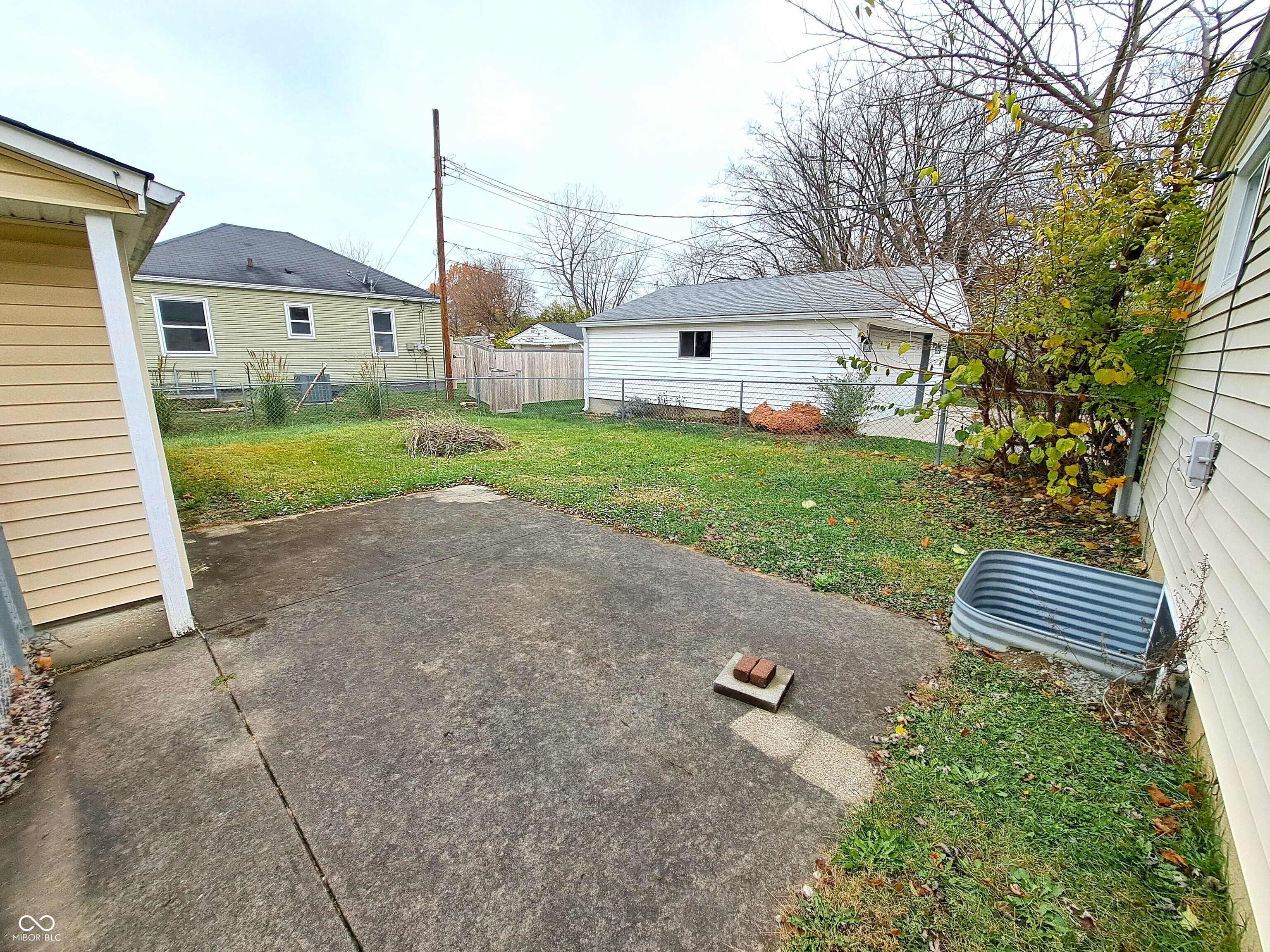 1506 North Kenmore Road Indianapolis, IN 46219 - Photo 17 of 23 Gallery Image 17