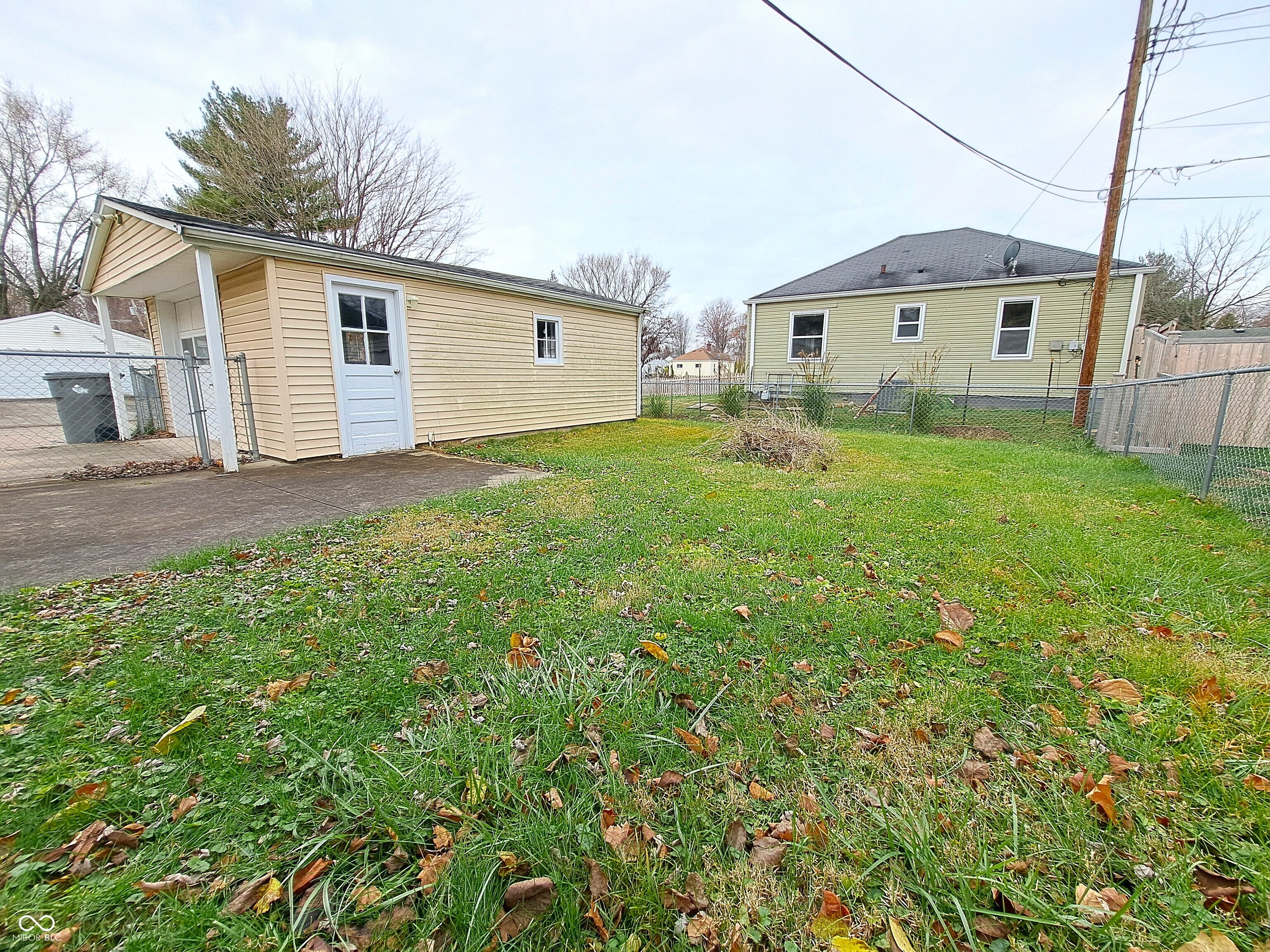 1506 North Kenmore Road Indianapolis, IN 46219 - Photo 18 of 23 Gallery Image 18