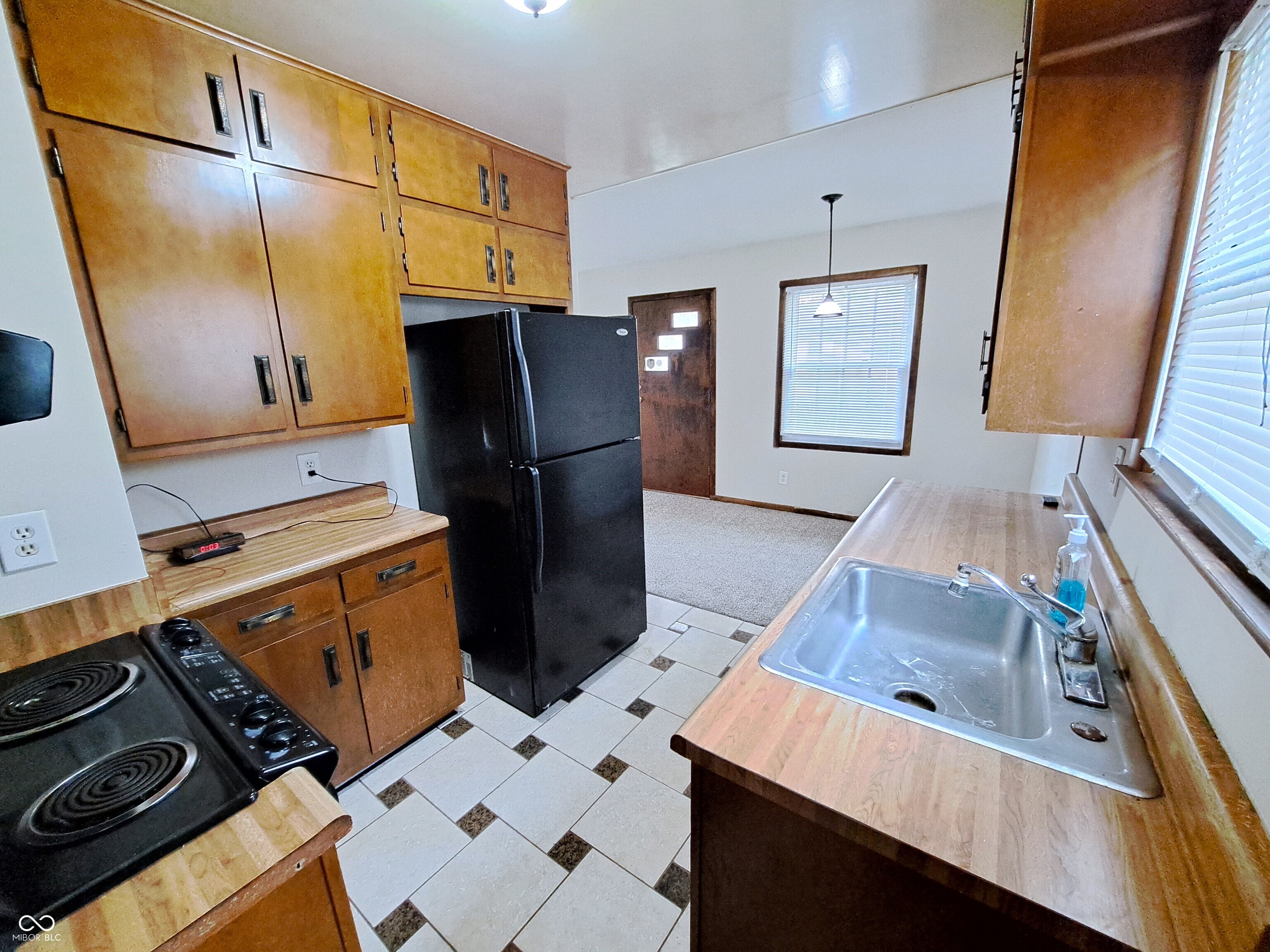 1506 North Kenmore Road Indianapolis, IN 46219 - Photo 9 of 23 Gallery Image 9