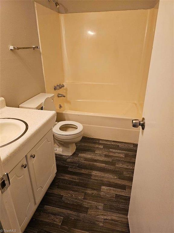 2270 Sunderland Road, Unit 12A Winston-Salem, NC 27103 - Photo 22 of 38 PRIMARY BATH VIEW 2