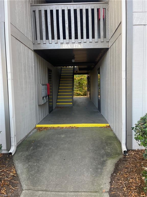 2270 Sunderland Road, Unit 12A Winston-Salem, NC 27103 - Photo 3 of 38