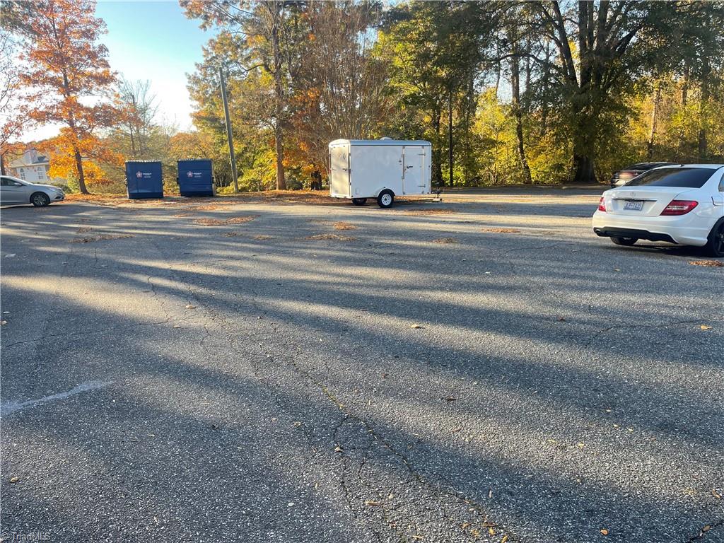 2270 Sunderland Road, Unit 12A Winston-Salem, NC 27103 - Photo 33 of 38 PARKING LOT