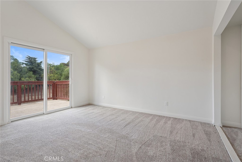 7254 Studio Road Canoga Park, CA 91304 - Photo 13 of 22