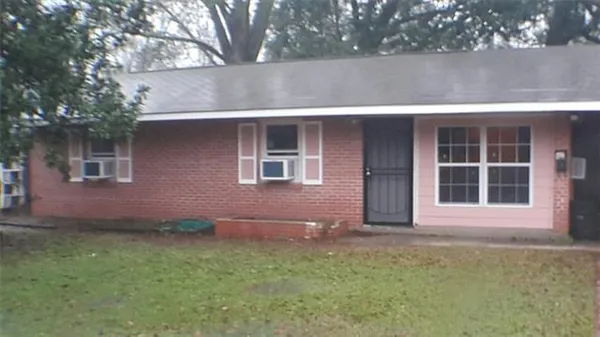 $1,350 | 5540 Clayton Court, Baton Rouge, LA 70805