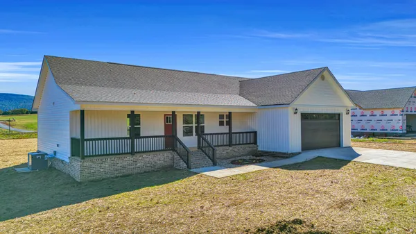 $349,900 | 2496 Old York Highway, Dunlap, TN 37327