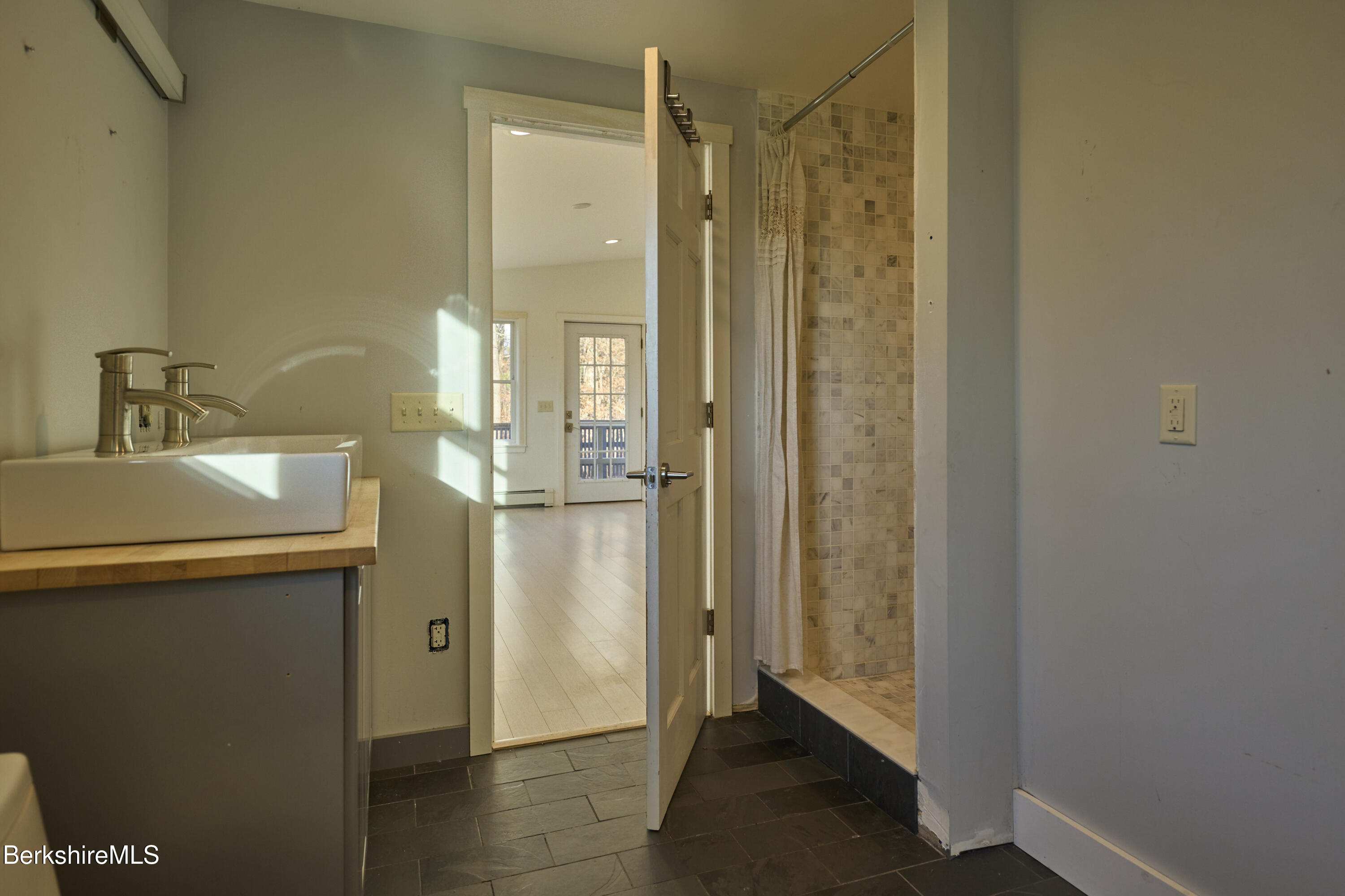 275 E Road Alford, MA 01266 - Photo 15 of 25 Primary Ensuite Bath