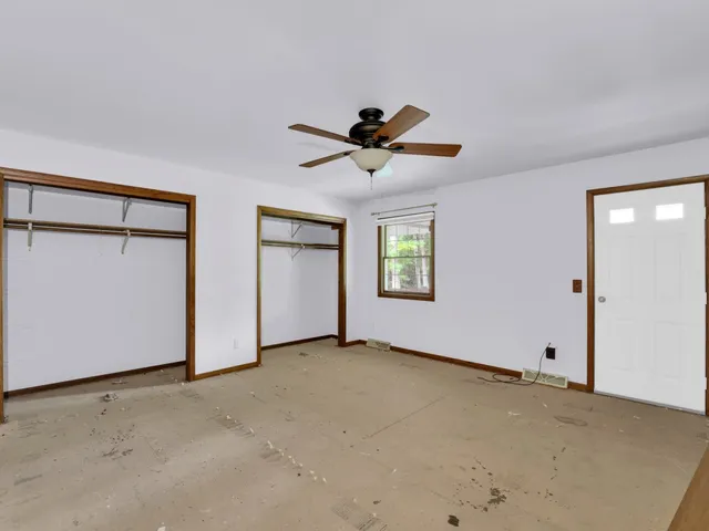 $625,000 | 1405 North English Settlement Avenue, Rochester, WI 53105