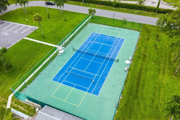 an aerial view of a yard
