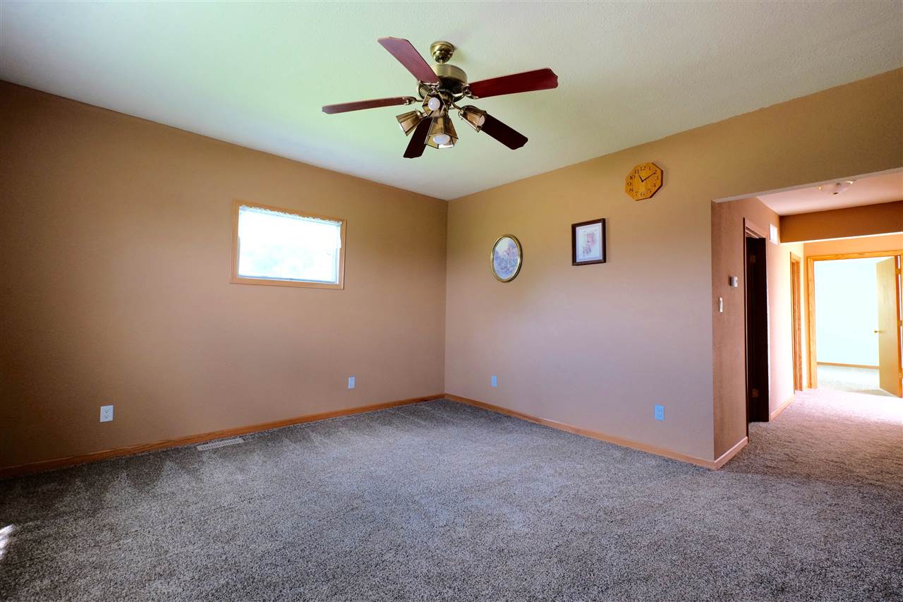 109 Fulton Street Dunfermline, IL 61524 - Photo 22 of 31