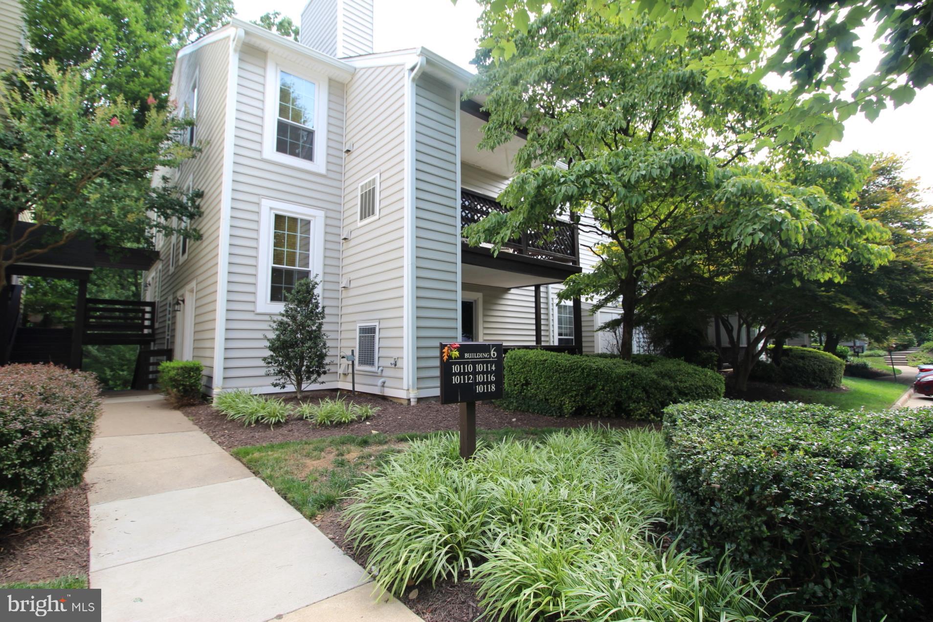 10118 Oakton Terrace Road, Unit 10118 Oakton, VA 22124 - Photo 1 of 27