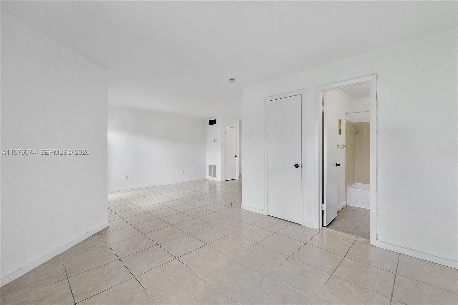 4221 West McNab Road, Unit 43 Pompano Beach, FL 33069 - Photo 5 of 17