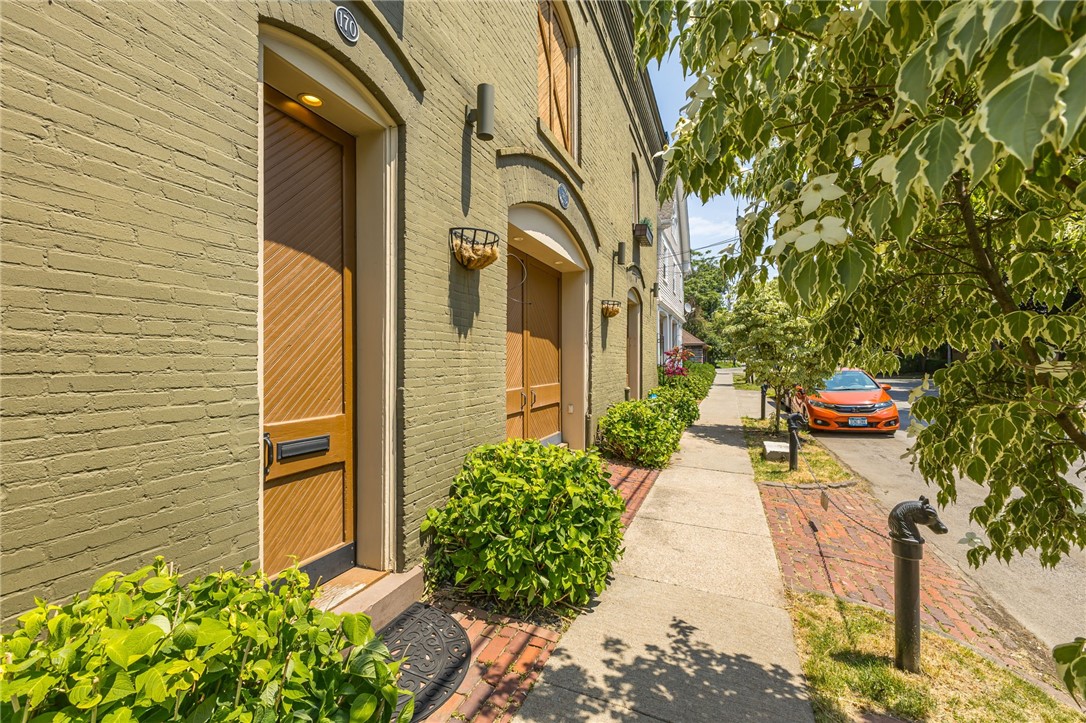 170-174 Griffith Street Rochester, NY 14607 - Photo 5 of 45