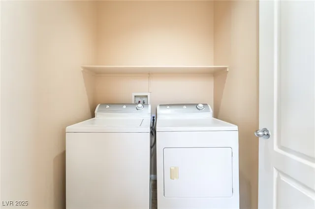 $2,320 | 744 Blue Barrel Street, Henderson, NV 89011