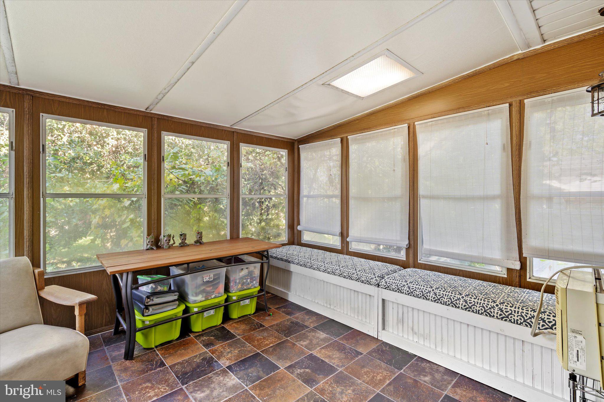 17 Georgetown Road Bordentown, NJ 08505 - Photo 28 of 35 Sunroom
