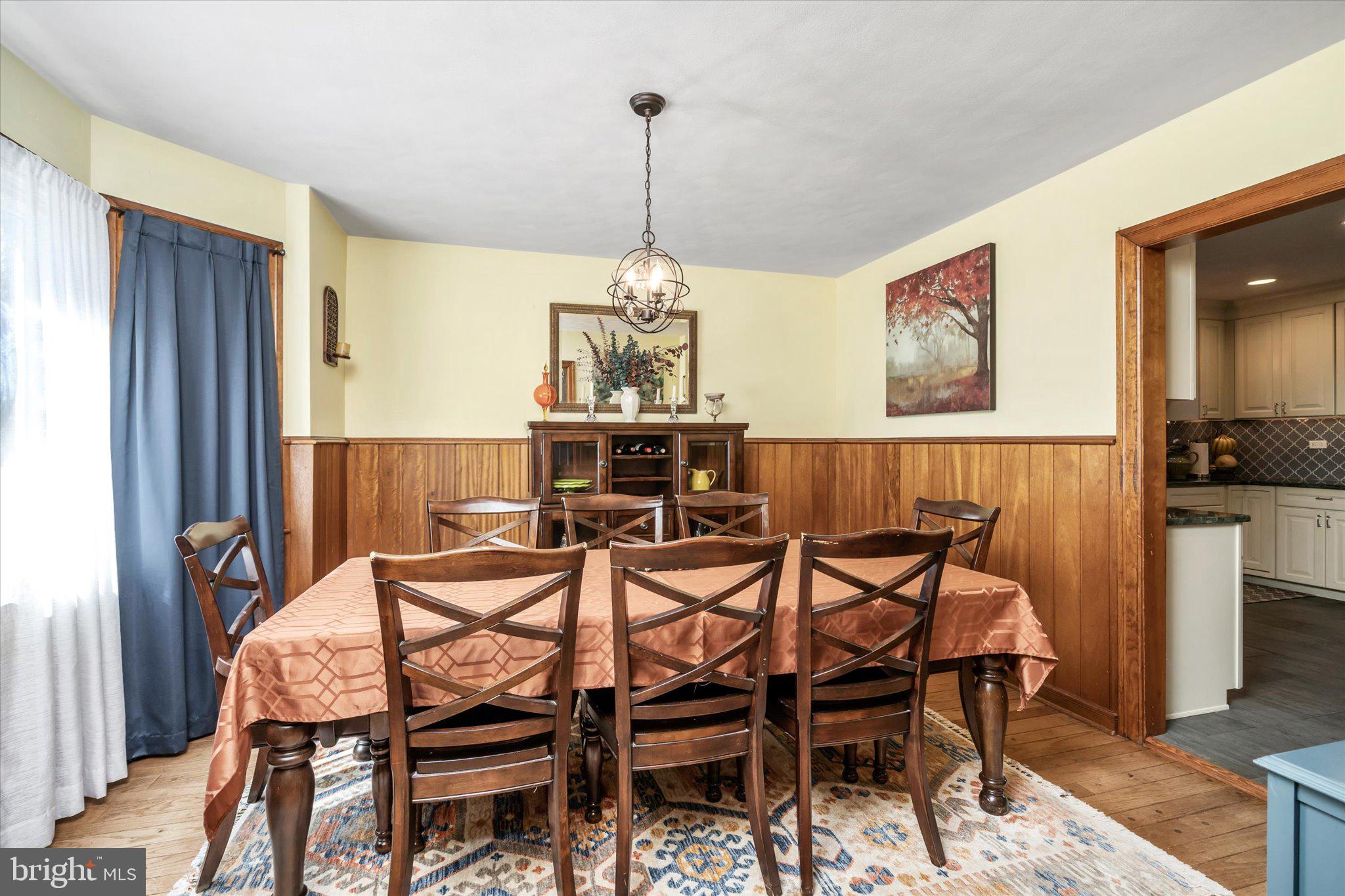 17 Georgetown Road Bordentown, NJ 08505 - Photo 6 of 35 Dining Room