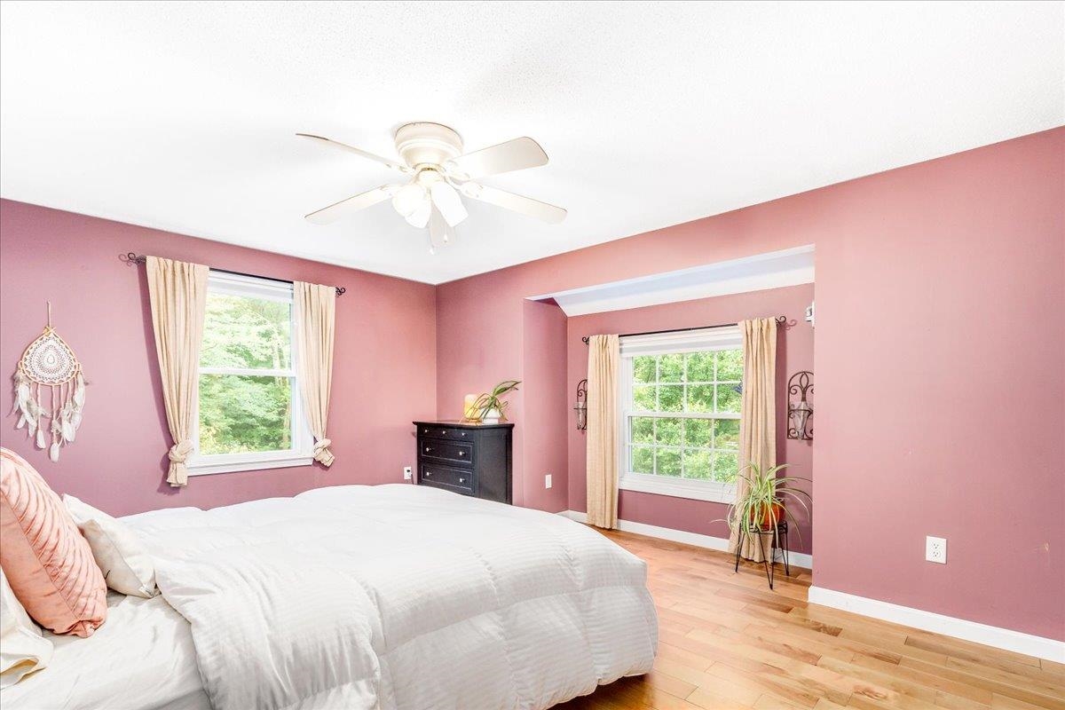 7 R Pingree Hill Road Derry, NH 03038 - Photo 12 of 27
