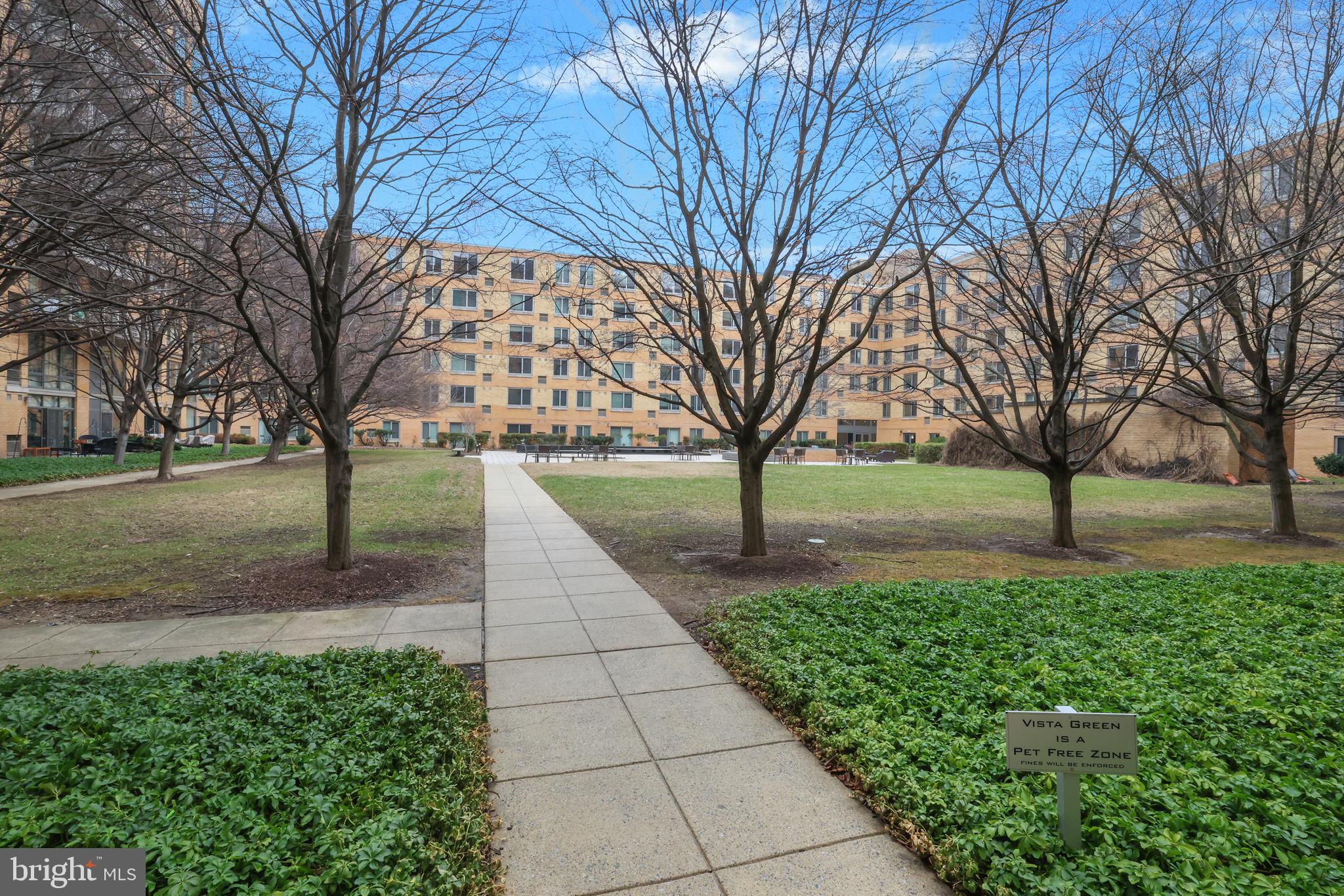 475 K Street Northwest, Unit 920 Washington, DC 20001 - Photo 21 of 25 a street view with large trees