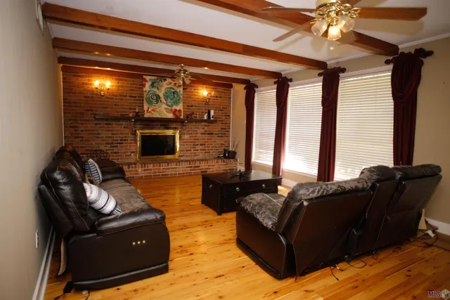 $335,000 | 10588 Goodwood Boulevard, Baton Rouge, LA 70815