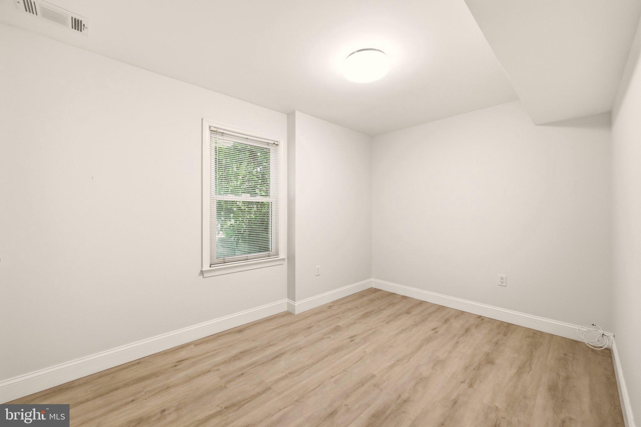 11117 Midvale Road Kensington, MD 20895 - Photo 21 of 25 Fourth Bedroom