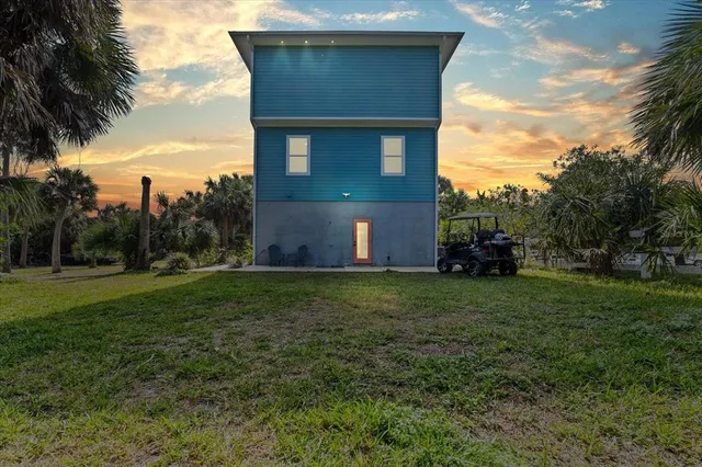 $899,000 | 19 Westmayer Place, Flagler Beach, FL 32136