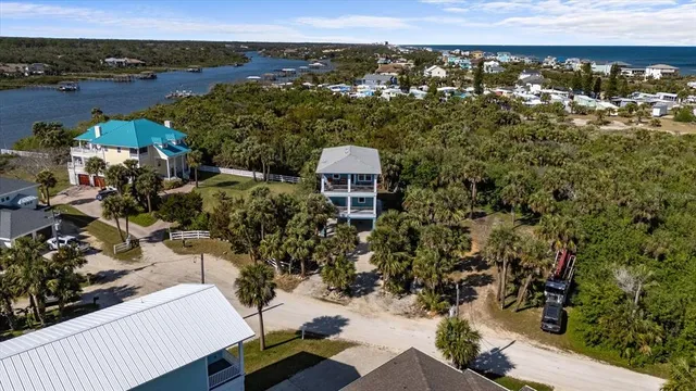 $899,000 | 19 Westmayer Place, Flagler Beach, FL 32136