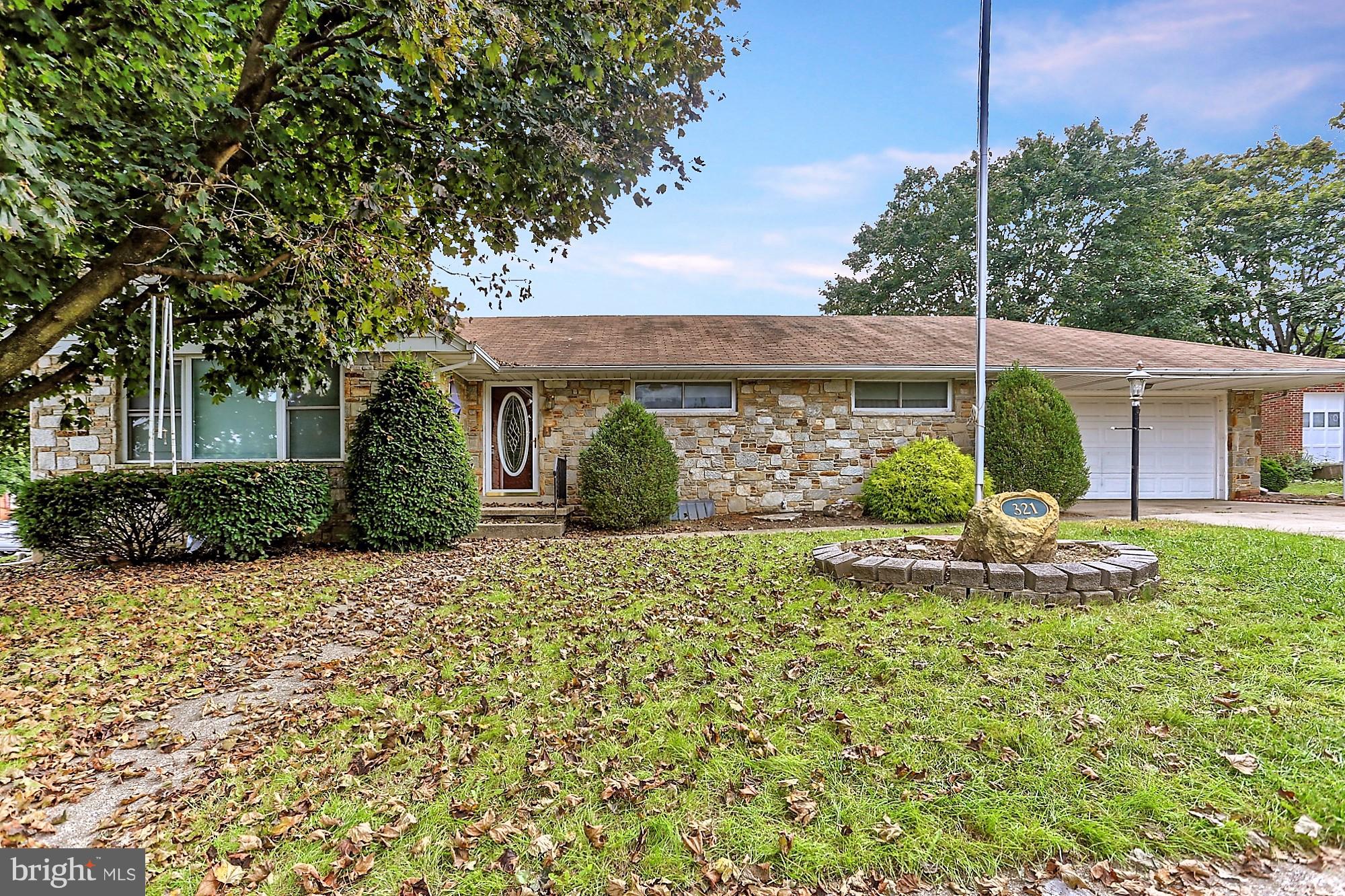 321 George Street Hanover, PA 17331 - Photo 1 of 37 Gallery Image 1