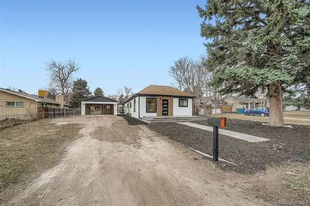 $850,000 | 2339 Estes Street, Lakewood, CO 80215