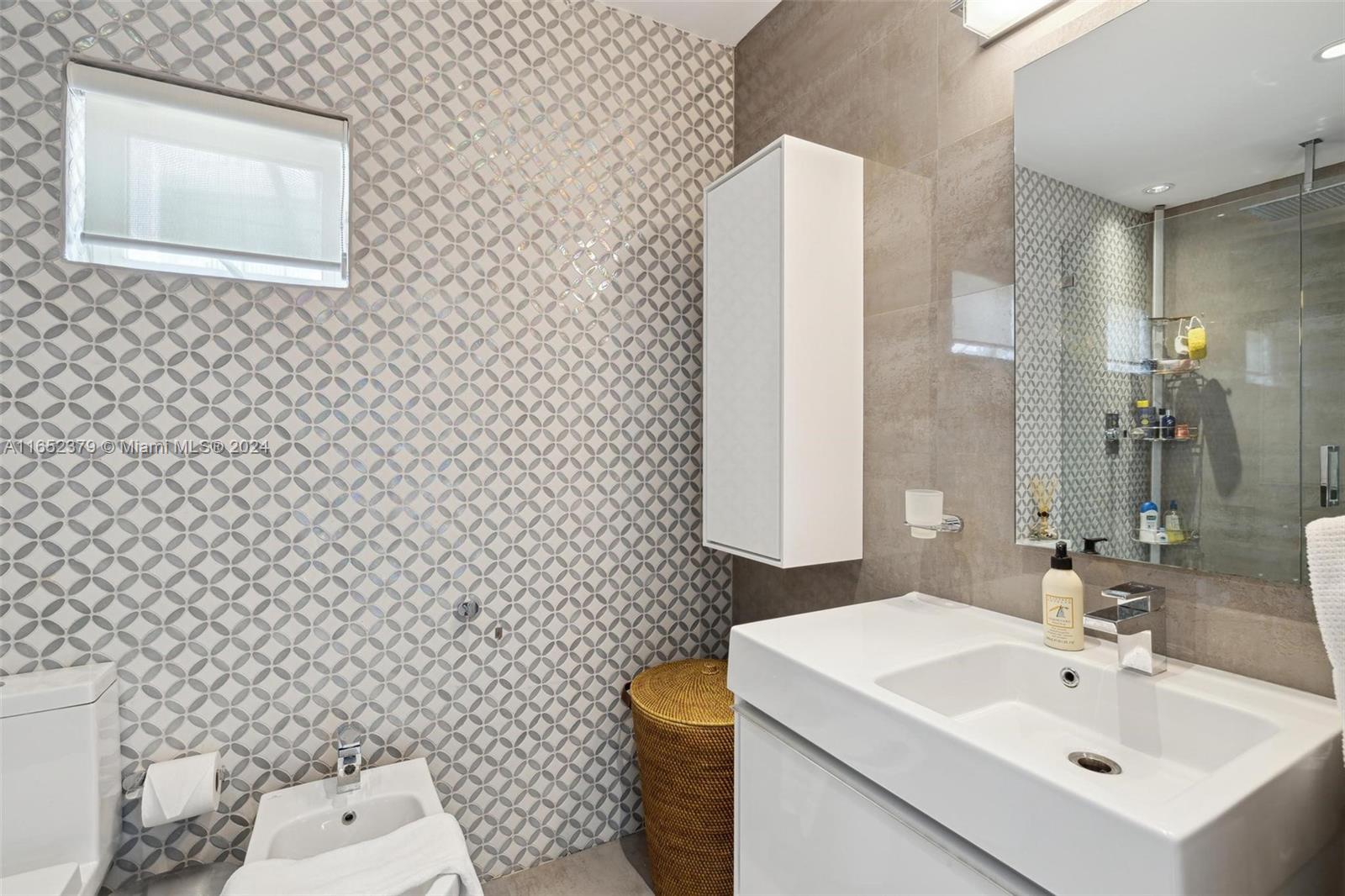 670 Allendale Road Key Biscayne, FL 33149 - Photo 34 of 43