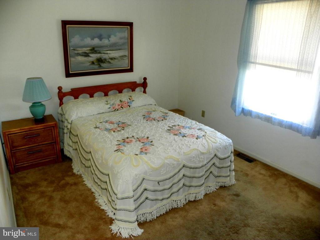 706 South Surf Road Ocean City, MD 21842 - Photo 11 of 16 Gallery Image 11
