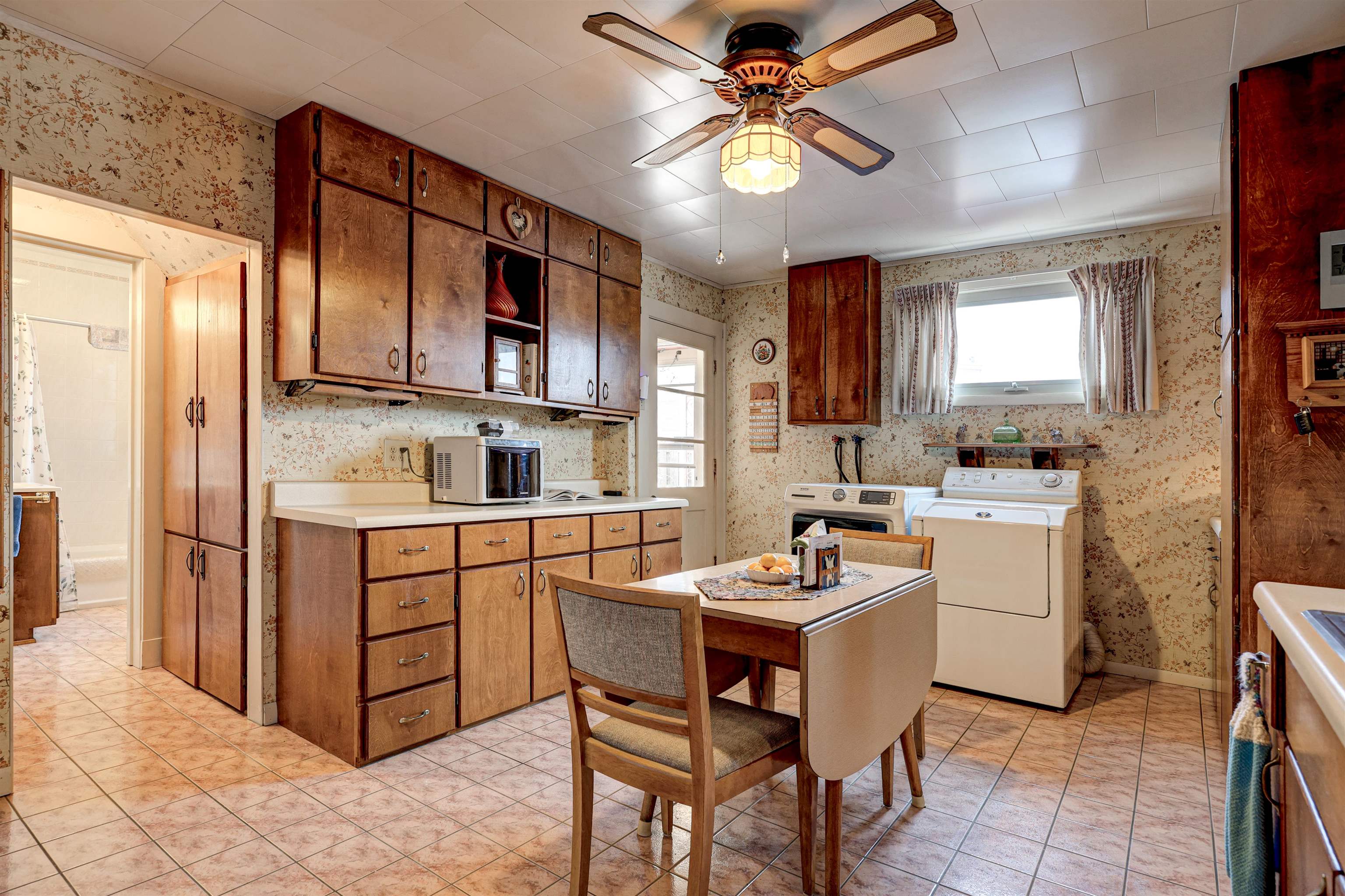 1514 22nd Street Two Rivers, WI 54241 - Photo 7 of 28 Gallery Image 7