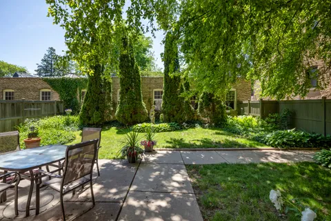 $399,000 | 1324 Central Street, Unit 1E, Evanston, IL 60201