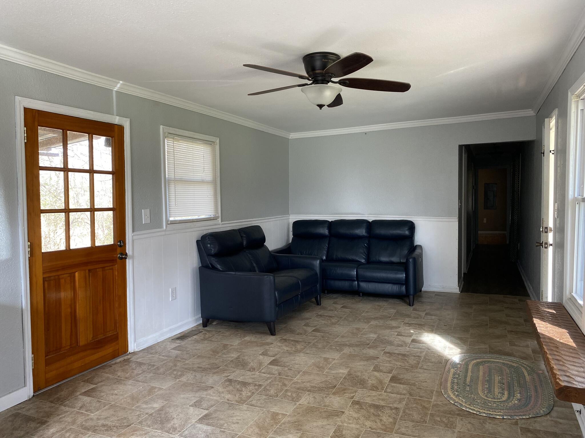 197 Wells Road Trenton, GA 30752 - Photo 5 of 9 IMG_4252