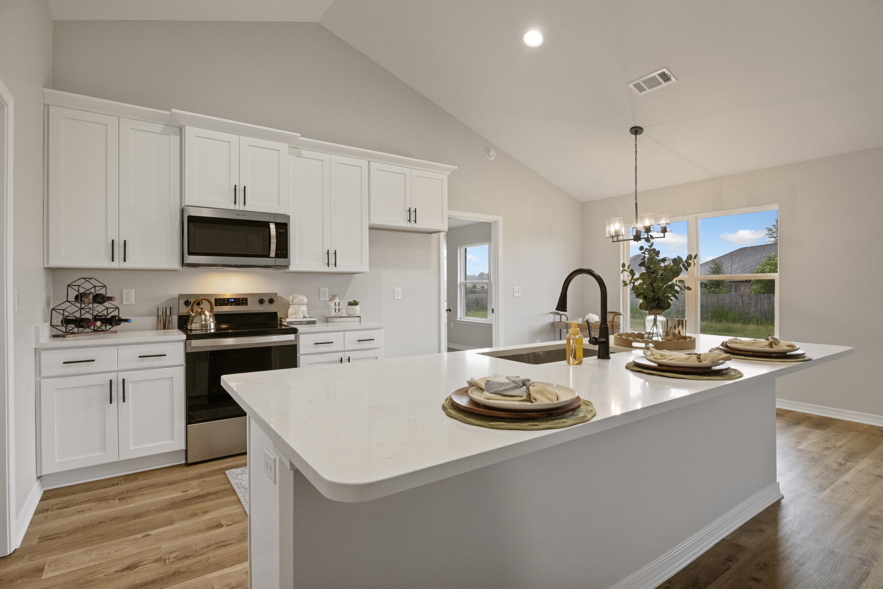 6208 Redeemer Way Crestview, FL 32539 - Photo 13 of 28 16-16