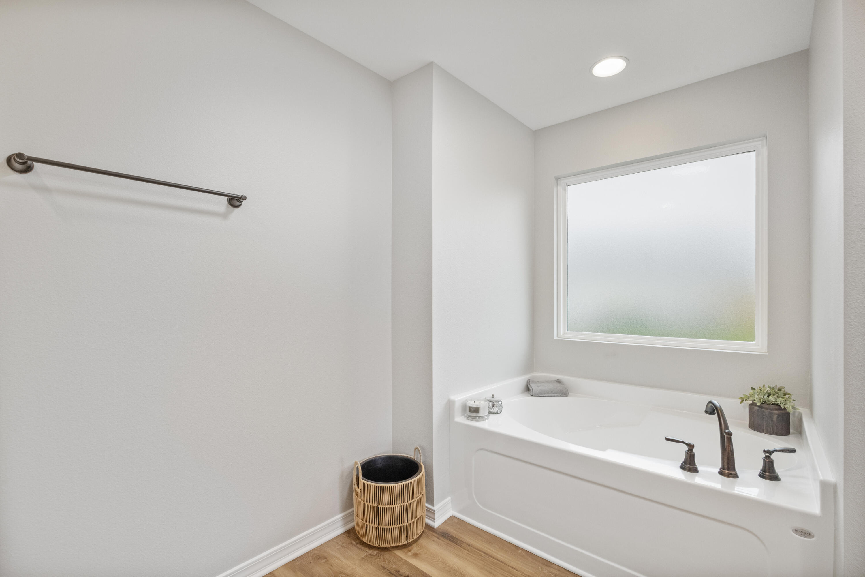 6208 Redeemer Way Crestview, FL 32539 - Photo 21 of 28 25-25