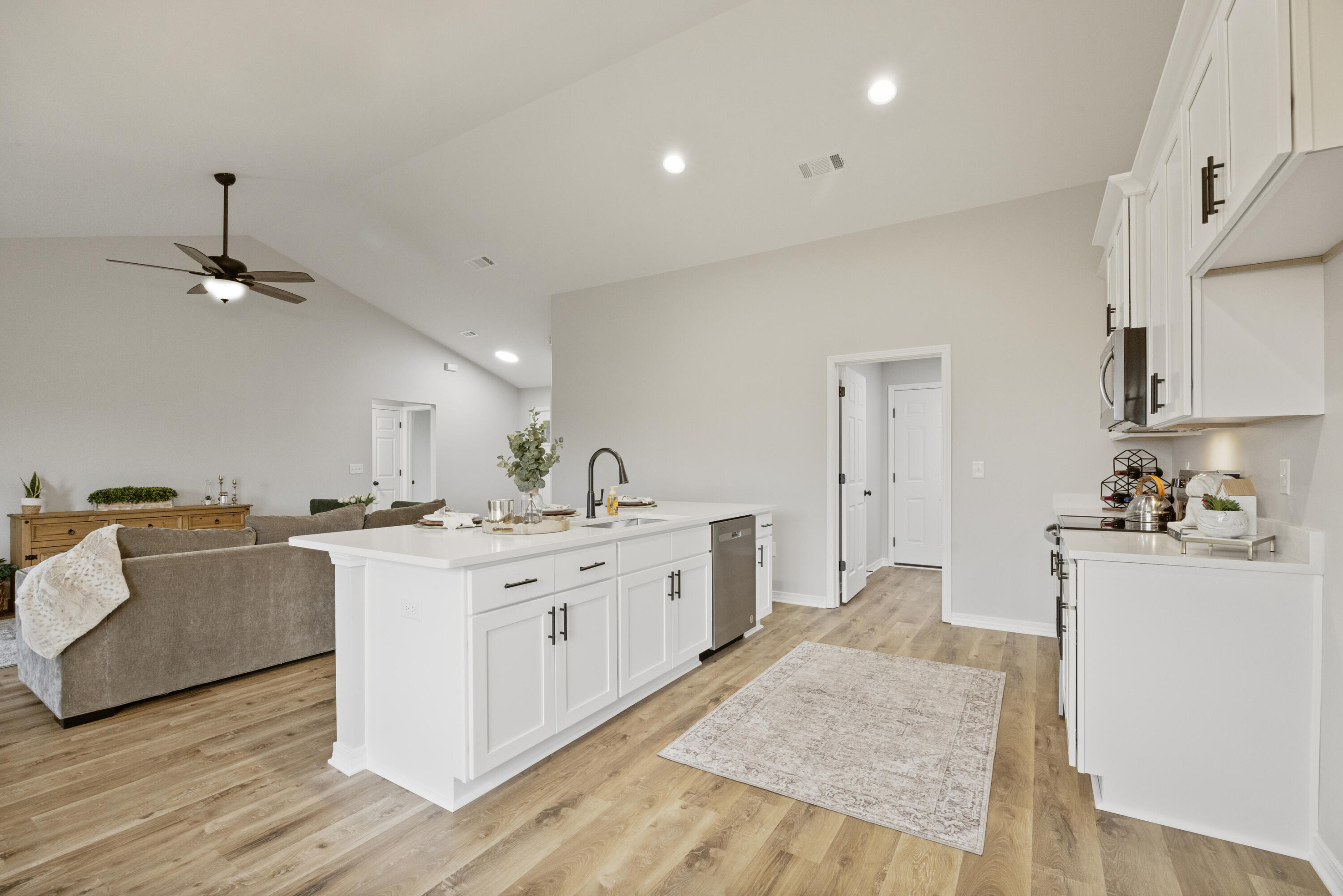 6208 Redeemer Way Crestview, FL 32539 - Photo 9 of 28 12-12