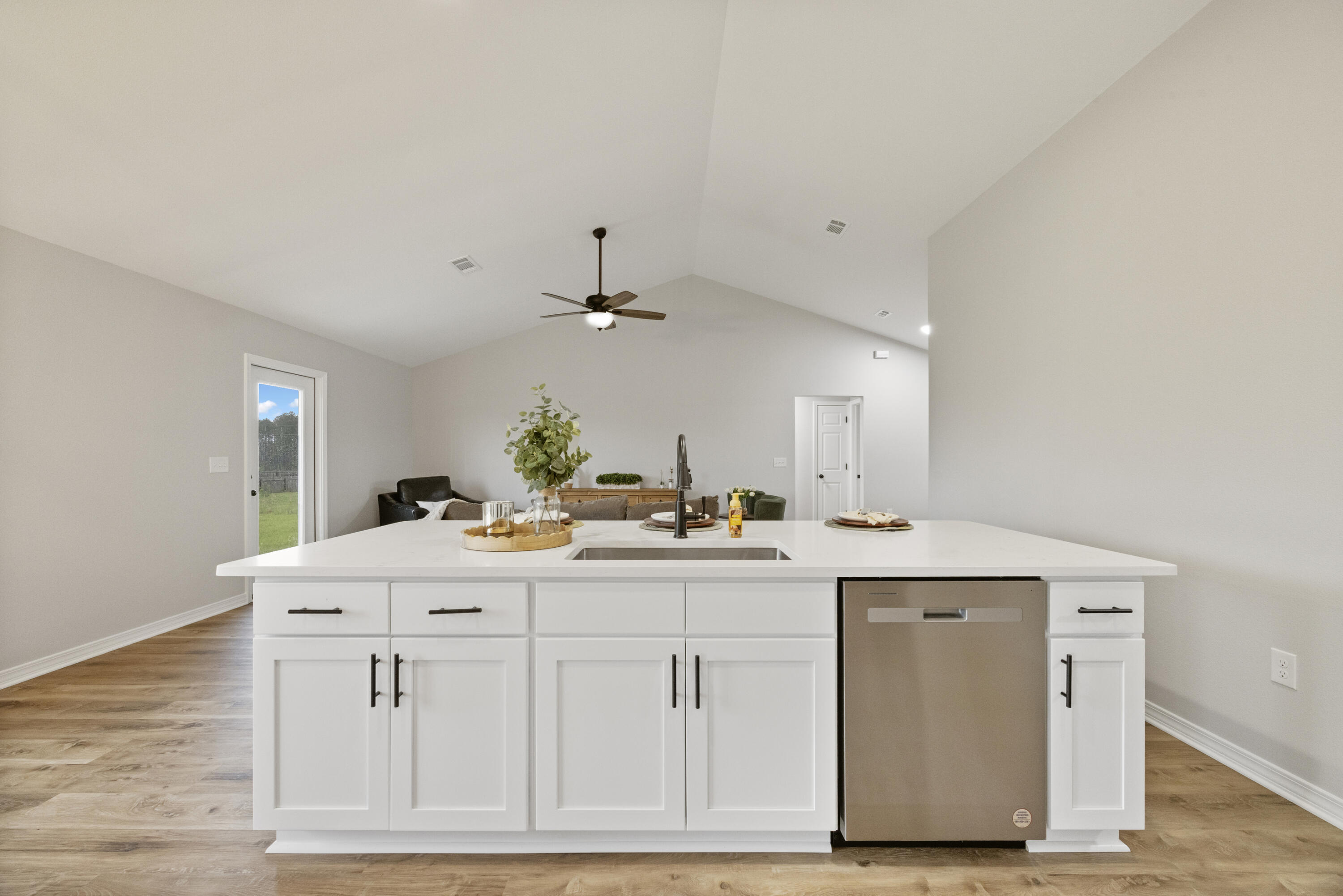 6208 Redeemer Way Crestview, FL 32539 - Photo 10 of 28 13-13