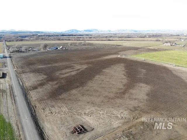 $800,000 | Tbd Airport Road, Weiser, ID 83672