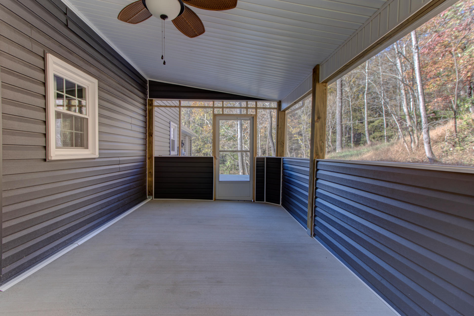 7006 Crown Road Roanoke, VA 24018 - Photo 12 of 55 IMG_1181_2_3_4_5